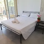 Einav Appartement Nikiana