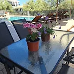 Einav Appartement *
